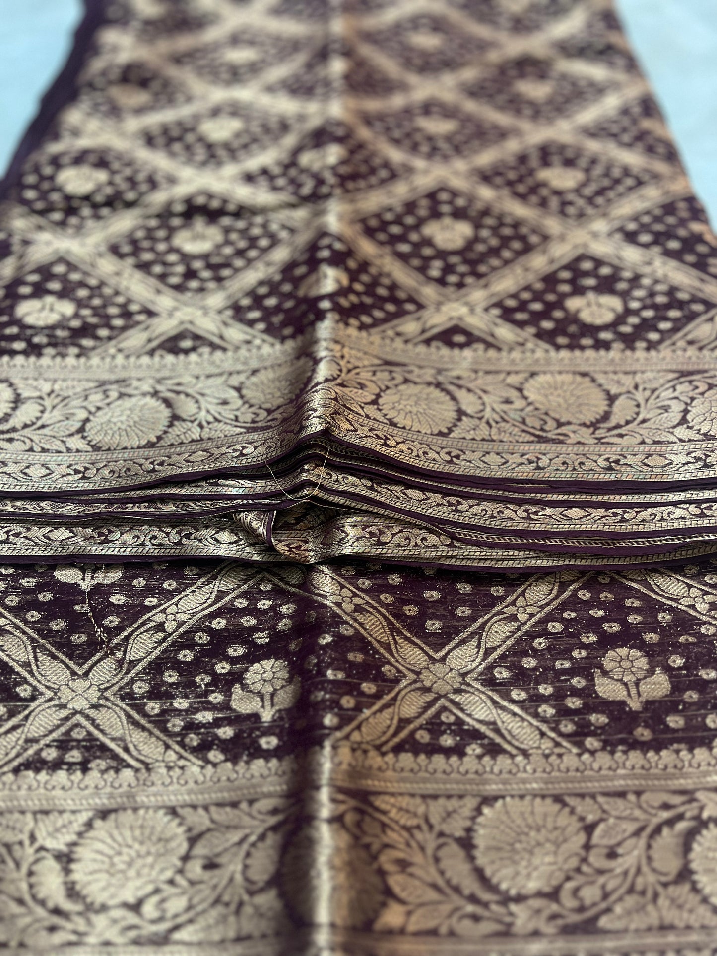 Beautiful Soft Tissue Wine Color Banarasi Saree with Soft Chiffon Banarasi Border Blouse Piece.