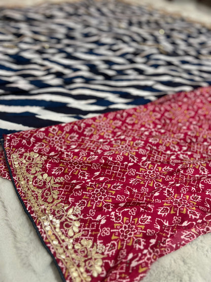 Pure Crêpe Lahariya Navy Blue and white Gotapatti work Saree with Pure Crêpe Printed Designer Contrast Blouse Piece