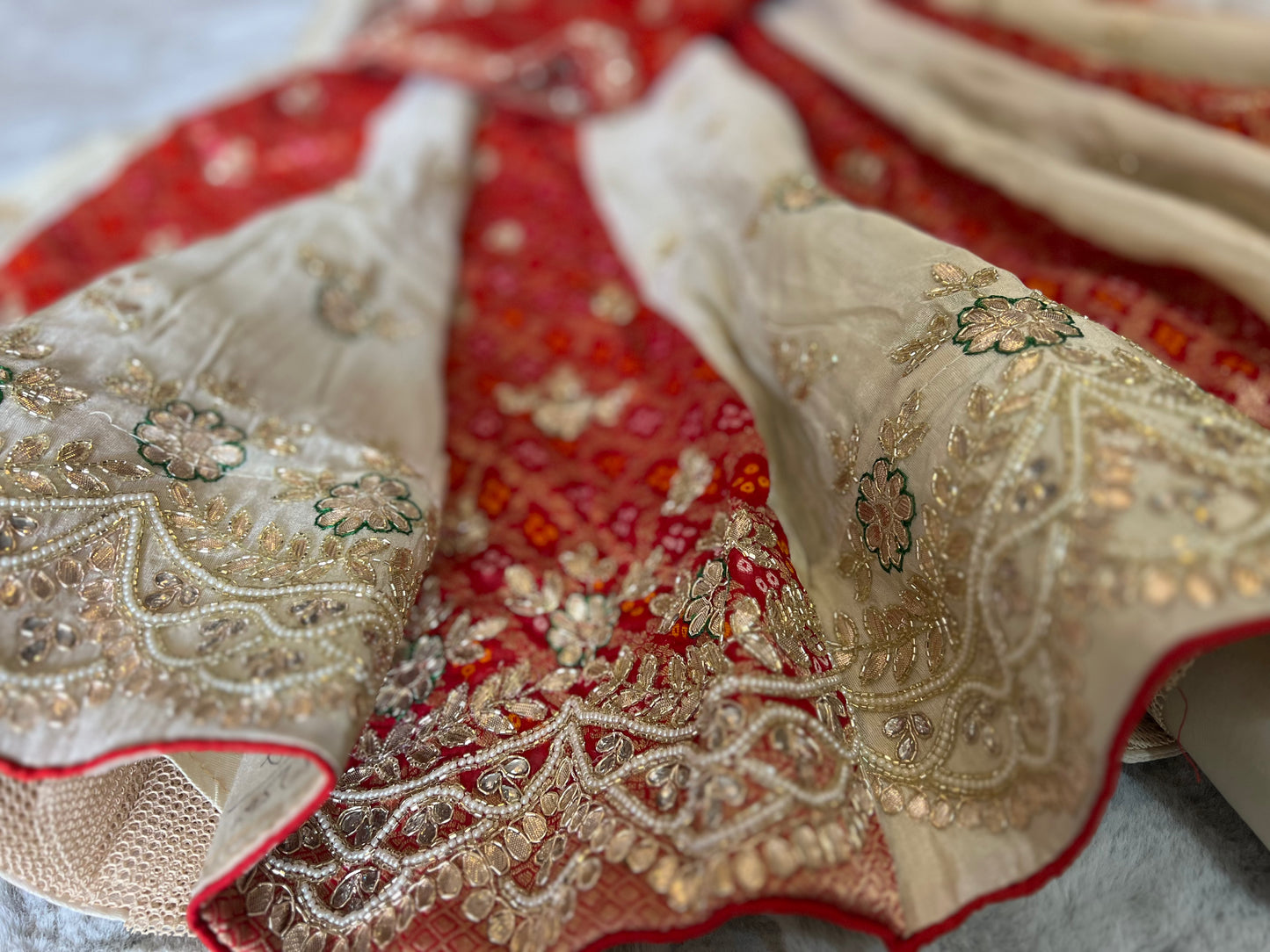 Rani Sa Rajwari Lehanga (Unstitched)