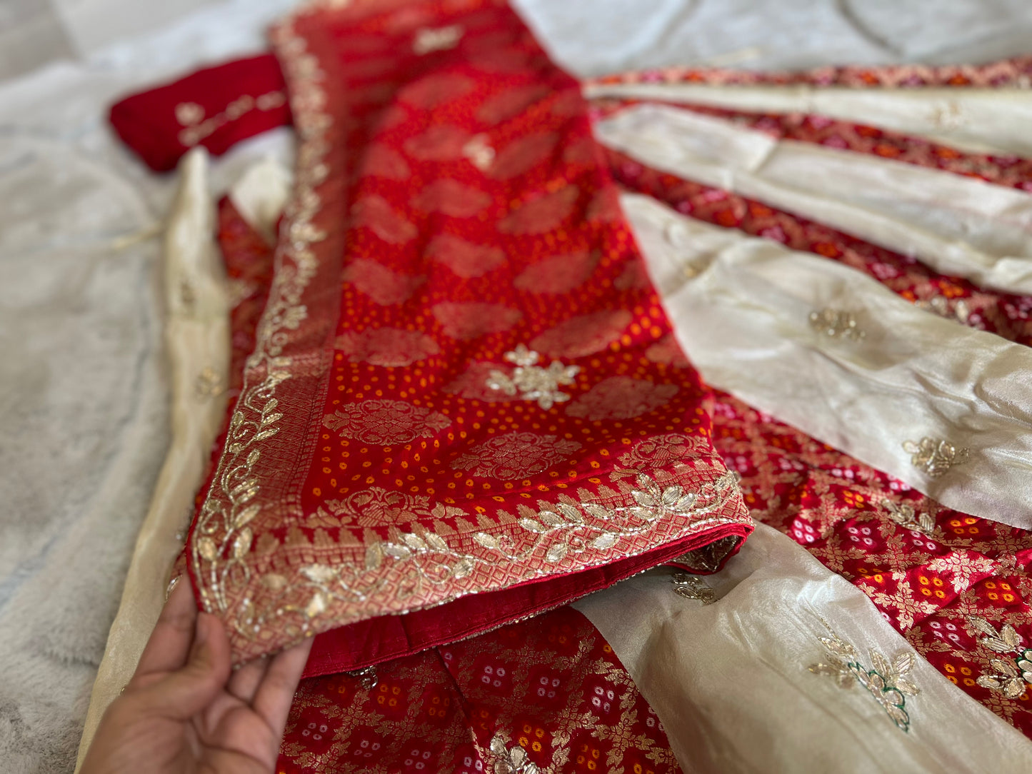 Rani Sa Rajwari Lehanga (Unstitched)