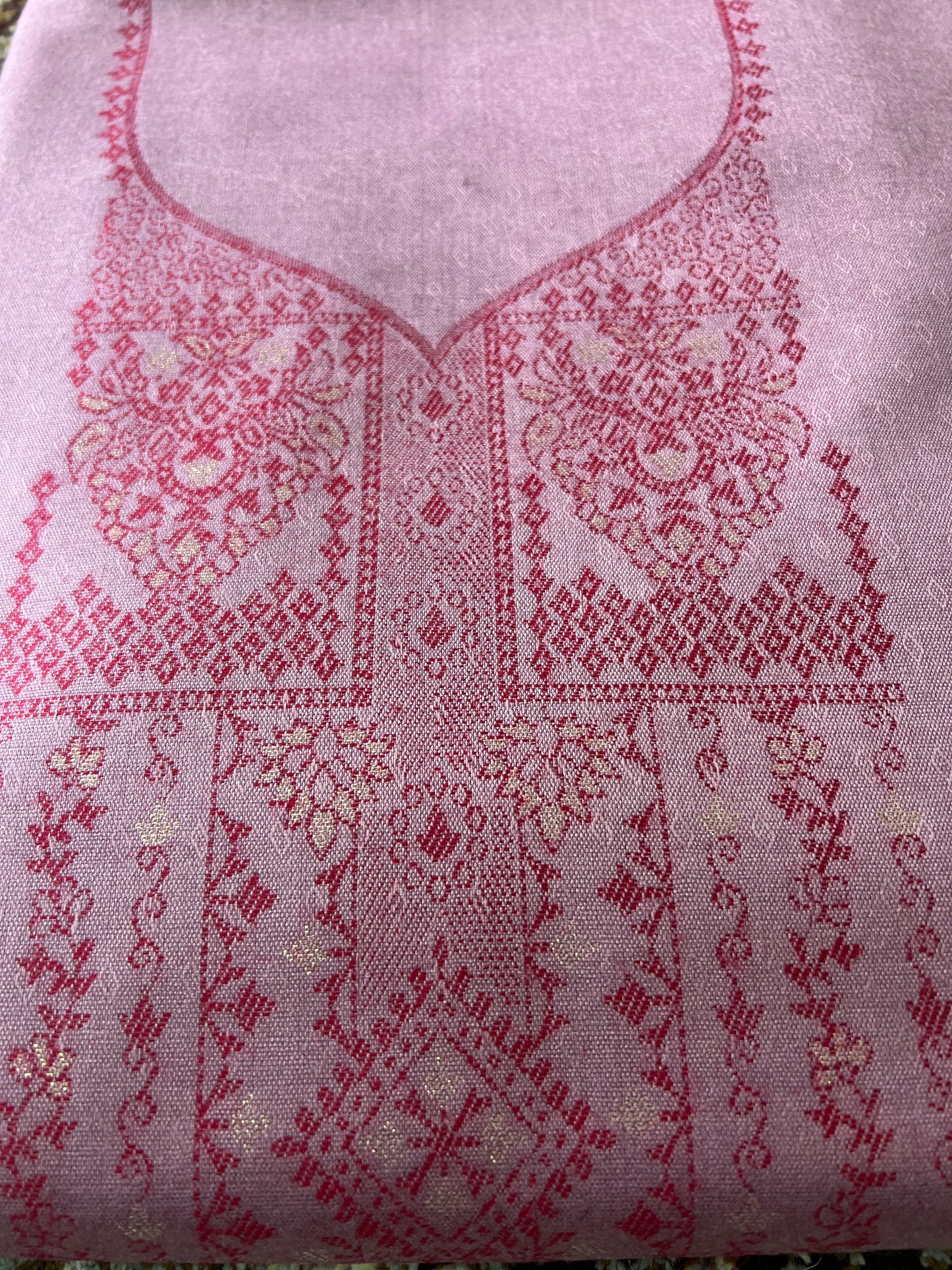 Onion Pink Kurta and Magenta Pink Pyjama and Shawl (Unstitched)