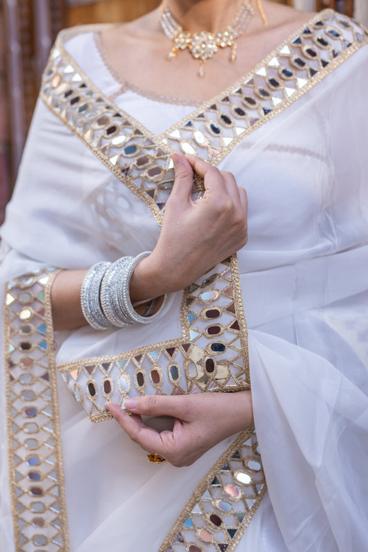 Beautiful Rajasthani diamond work bangles